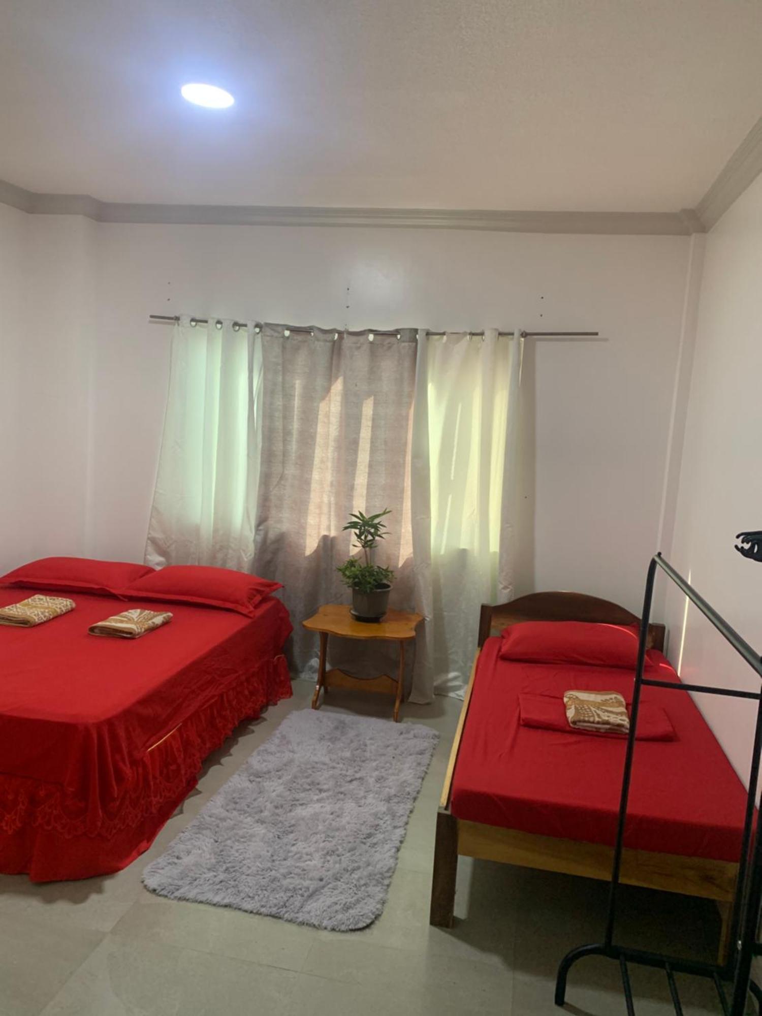 Soul Travellers Dagatan Castle Ξενοδοχείο Badian Εξωτερικό φωτογραφία
